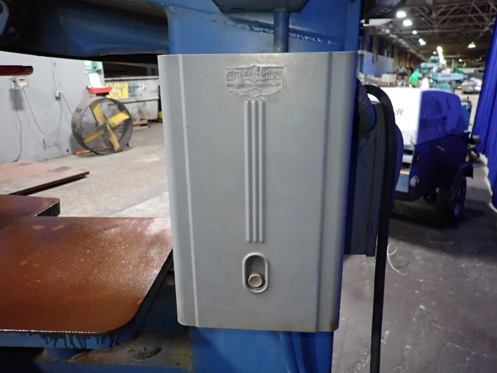 Doall 35 1/2" Vertical Band Saw - 36-r