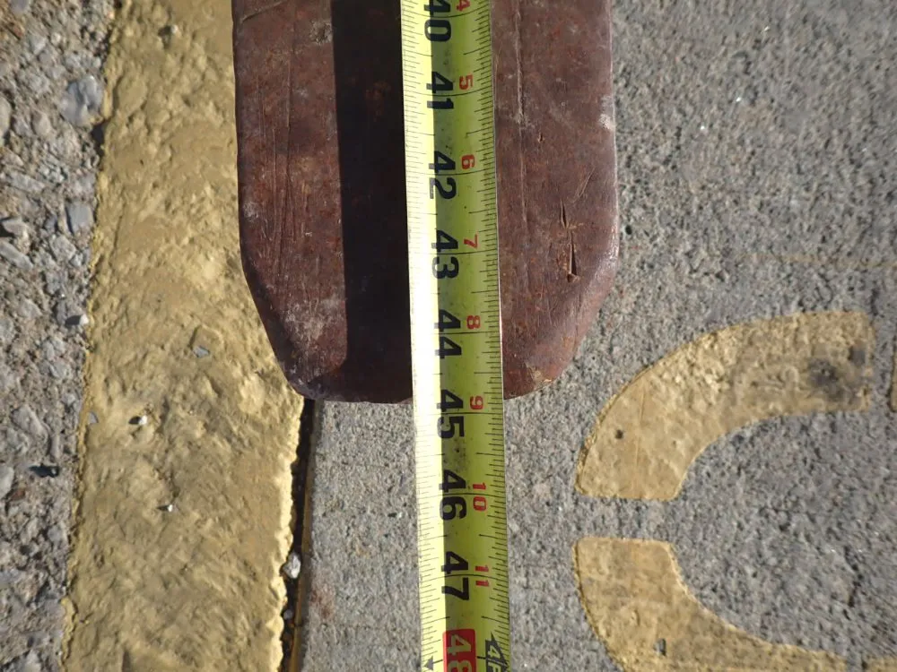 Catepillar 10,000 Lbs Gas Powered Telehandler - Th103