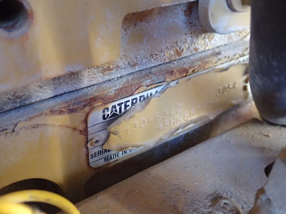 Catepillar 10,000 Lbs Gas Powered Telehandler - Th103