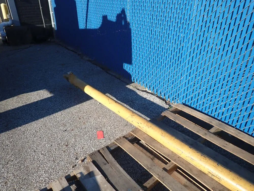 Catepillar 10,000 Lbs Gas Powered Telehandler - Th103