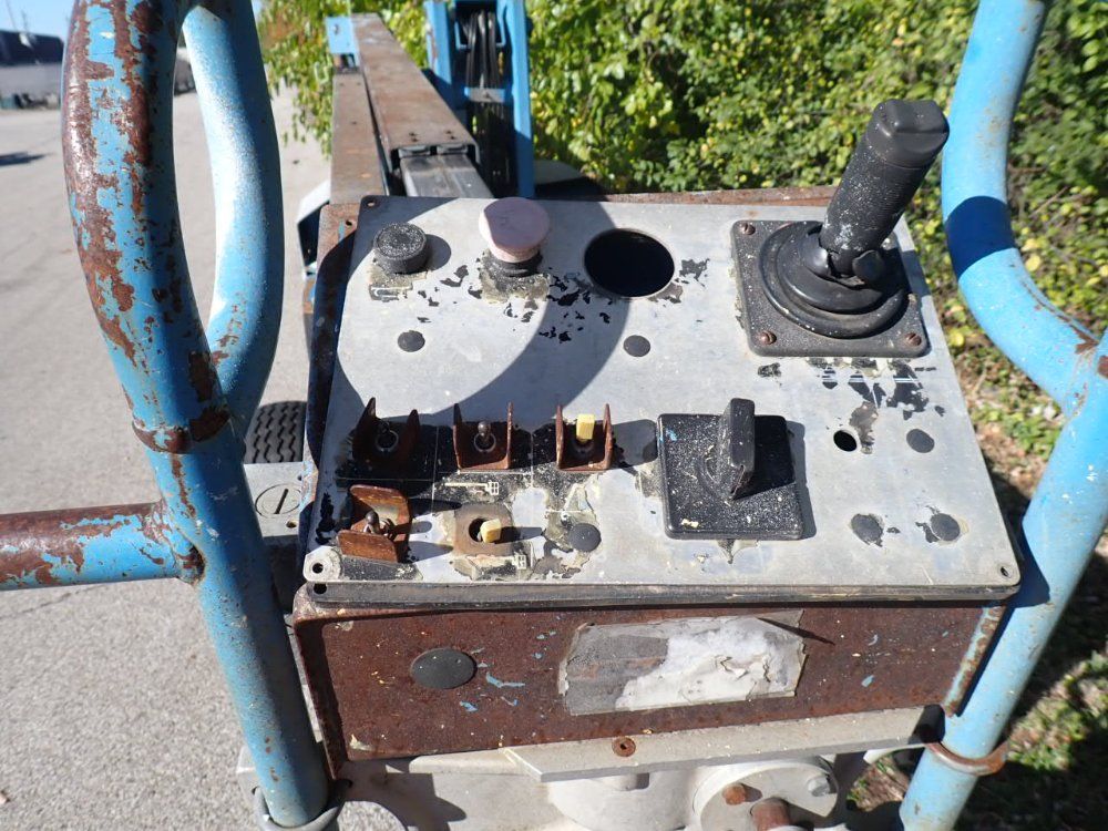 Genie Boom 500 Lbs Boom Lift - Z-30/20hd