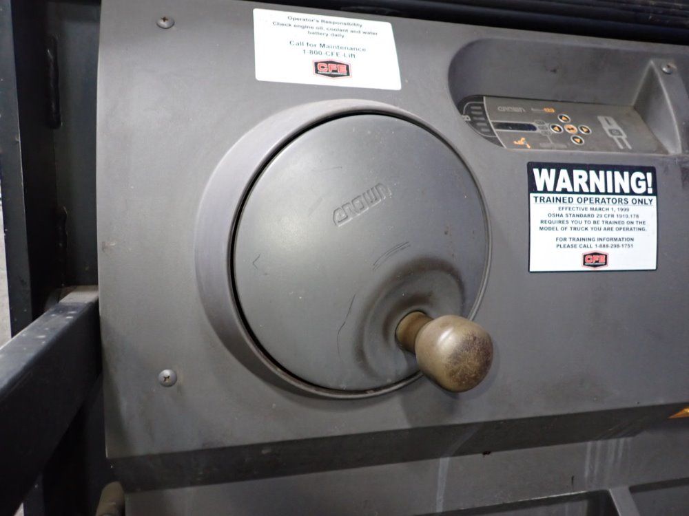 Crown 3000 Lbs Order Picker - Sp 3500 Series