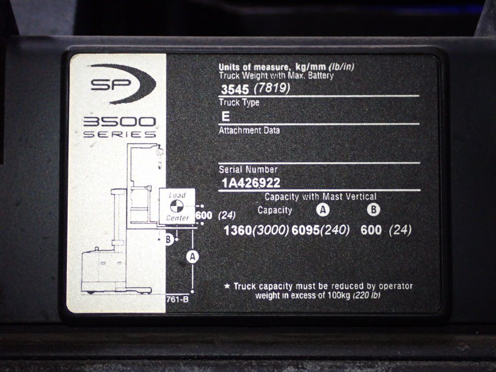 Crown 3000 Lbs Order Picker - Sp 3500 Series