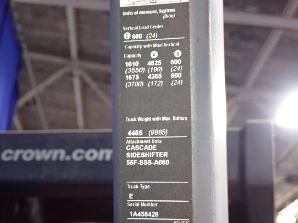 Crown 4825 Lbs Stand Up Forklift - Rc 5500 Series