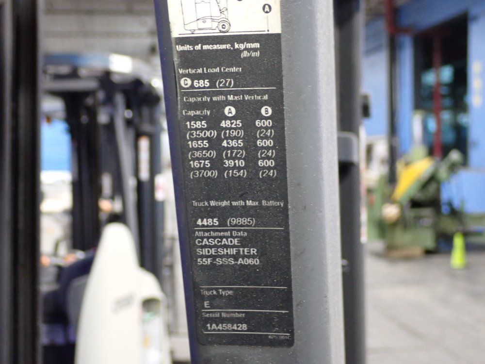 Crown 4825 Lbs Stand Up Forklift - Rc 5500 Series