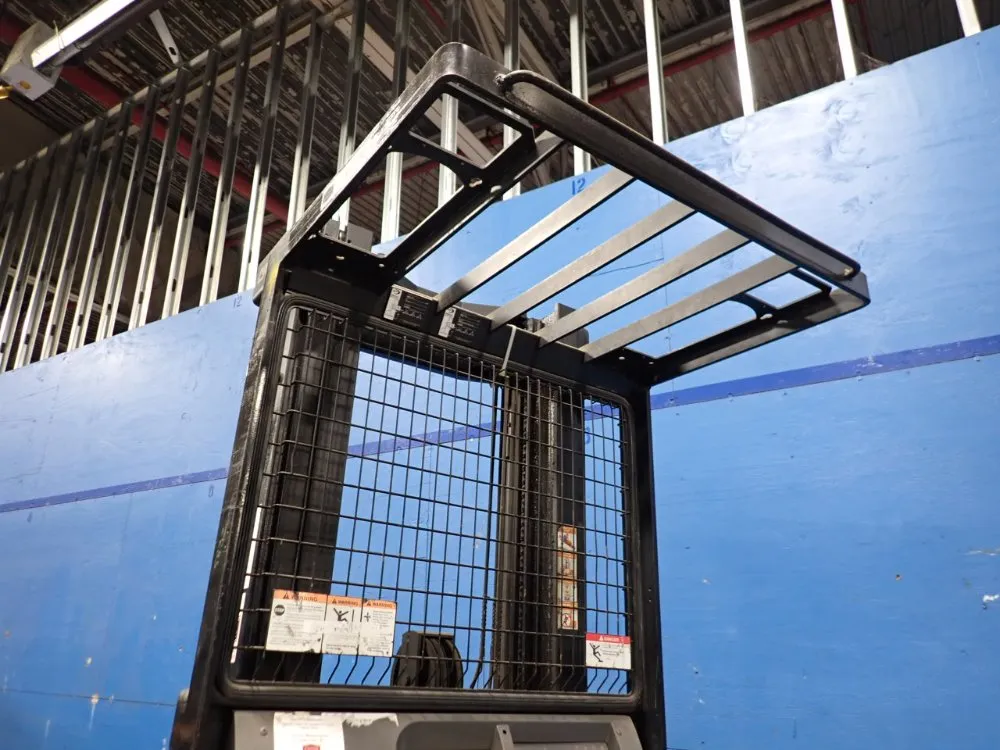 Crown 3000 Lbs Order Picker - Sp 3500 Series