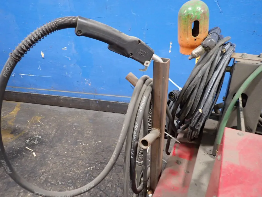 Lincoln Electric 300 Amp Welder - Cv-300