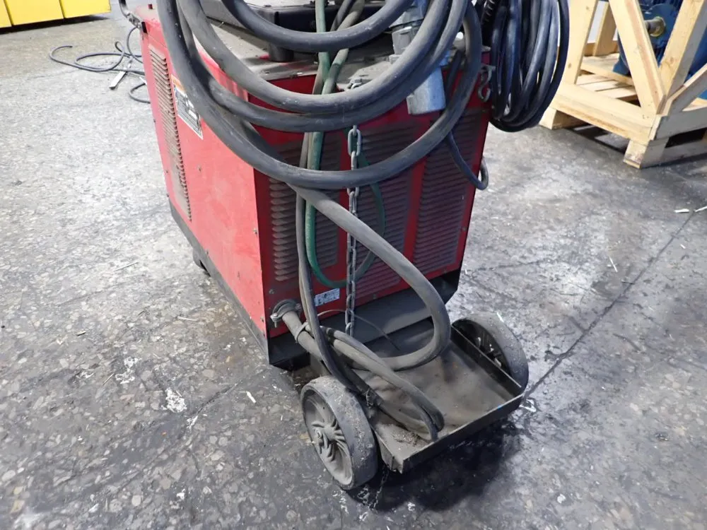 Lincoln Electric 300 Amp Welder - Cv-300