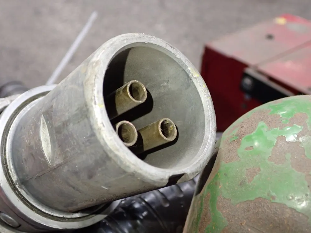 Lincoln Electric 300 Amp Welder - Cv-300