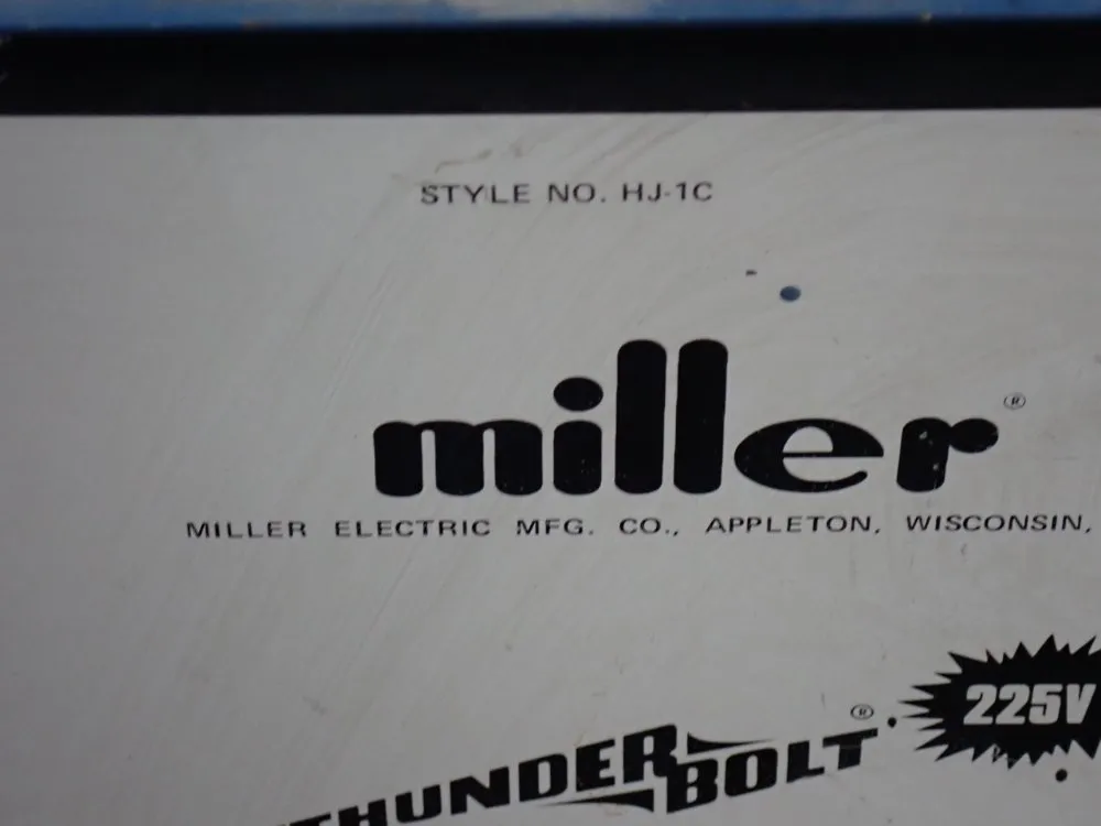 Miller Electric 22.7 Amps Arc Welder - Hj-1c