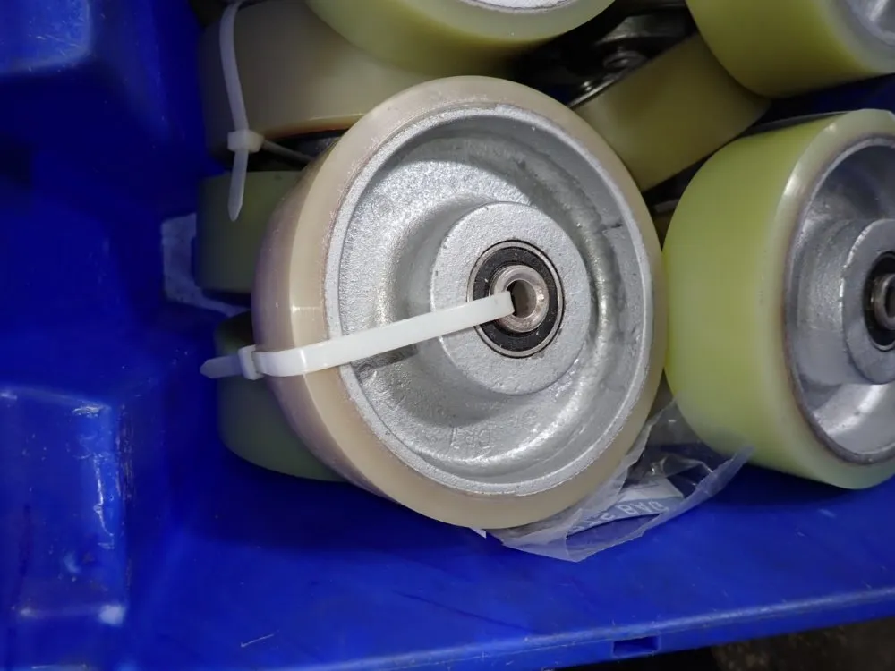 6"x2" Wheels/casters