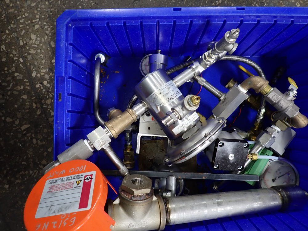 Regulators / Heaters