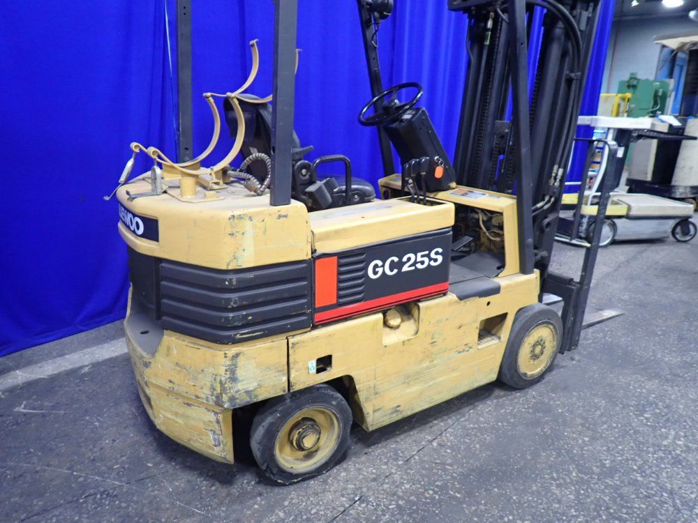 Daewood 4500 Lbs Propane Forklift - Gc25s-206-03988