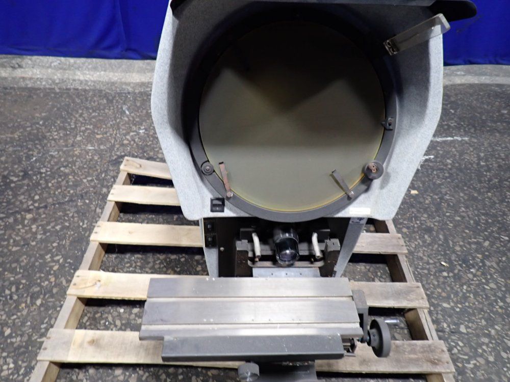 Brown  Sharpe Optical Comparator