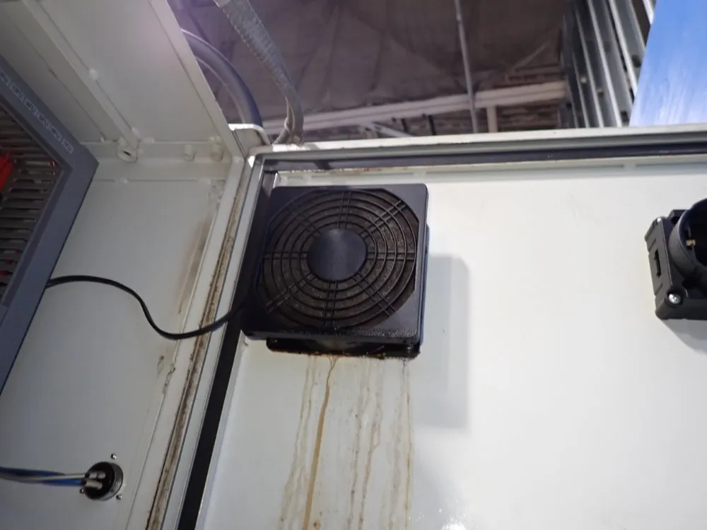 Chevalier 10" X 19 1/2" Surface Grinder - Fsg-3a1020