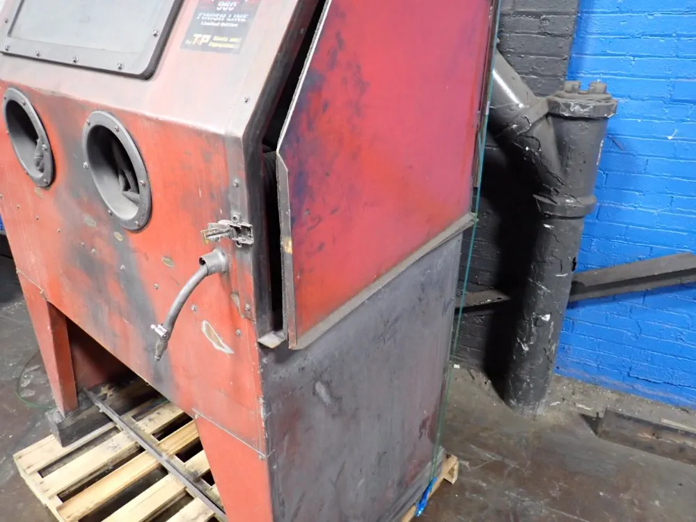 Skat-blast Sandblasting Cabinet