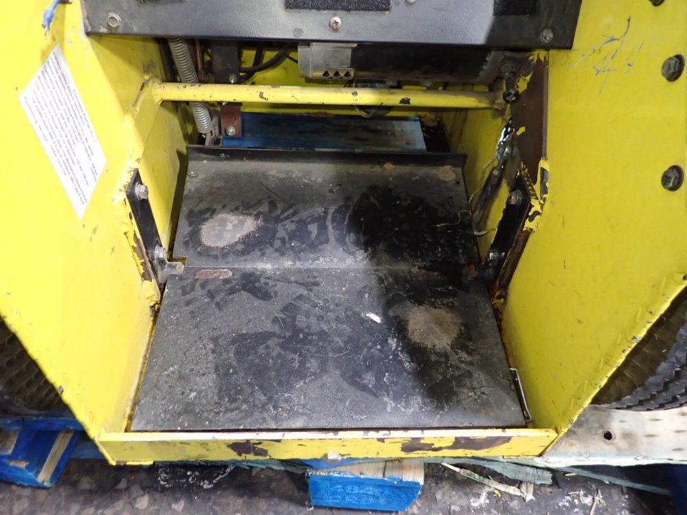 Columbia Parcar Electric Utility Vehicle