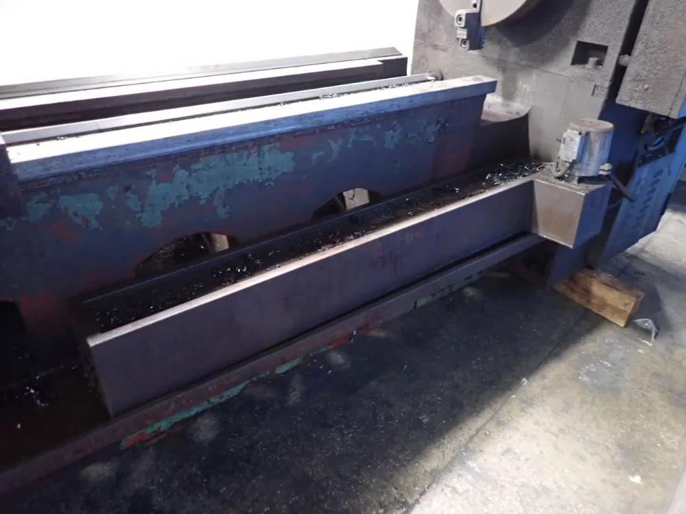 Hermes Machine 29"/31" X 205" Gap Bed Lathe - M2919x200