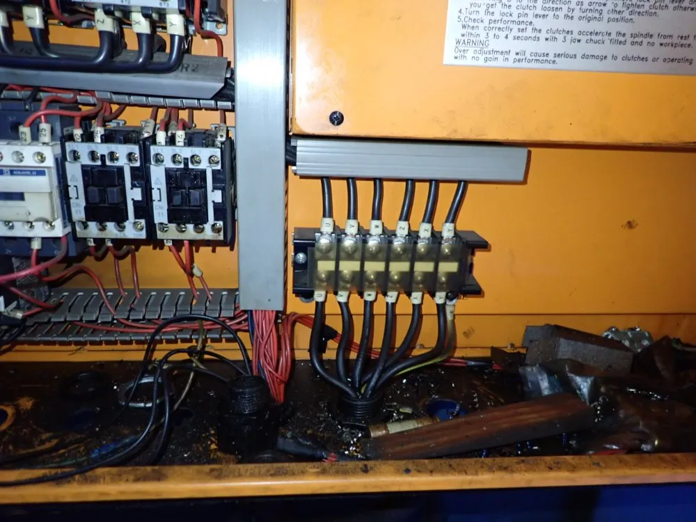 Hermes Machine 29"/31" X 205" Gap Bed Lathe - M2919x200