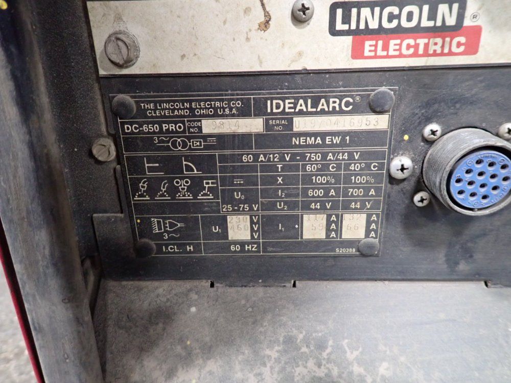 Lincoln Electric 650a Welder - Dc-650 Pro