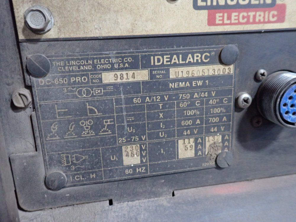Lincoln Electric 650a Welder - Dc-650 Pro