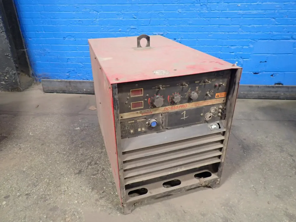 Lincoln Electric 650a Welder - Dc-650 Pro