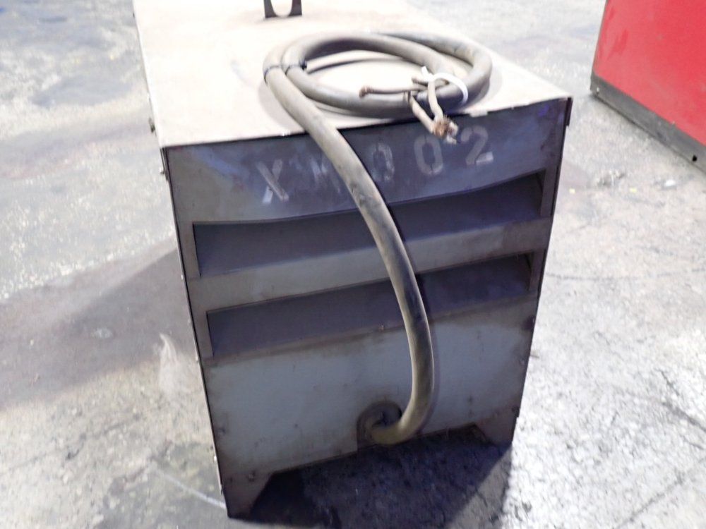 Lincoln Electric 800a Welder - R35-800