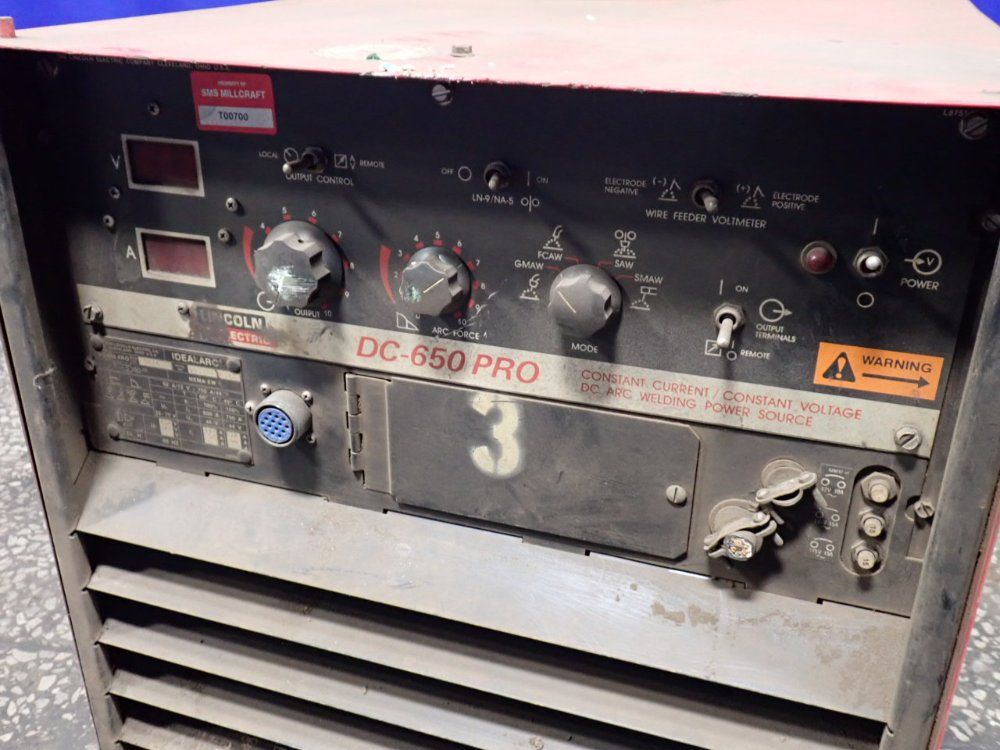 Lincoln Electric 650a Welder - Dc-650 Pro