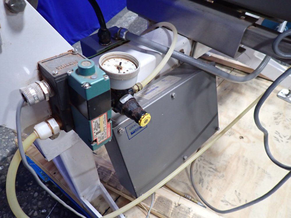 Goring Kerr Metal Detector