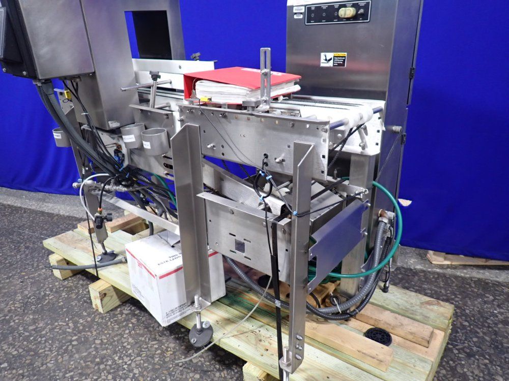 Ramsey Metal Detector - Auto Check 9000 Plus