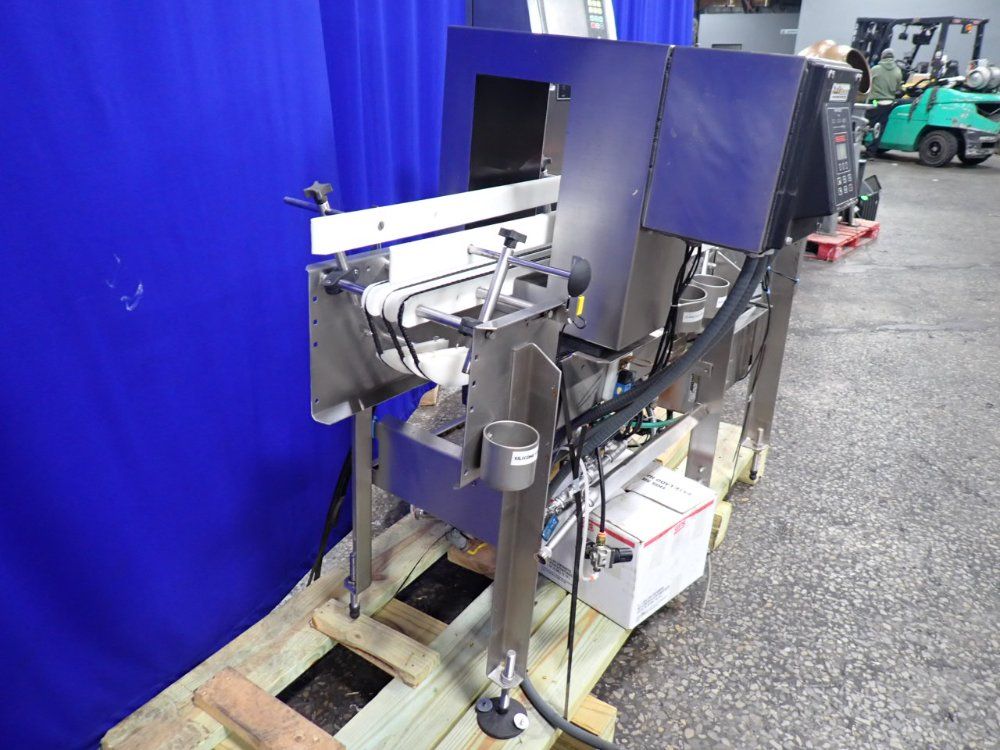 Ramsey Metal Detector - Auto Check 9000 Plus