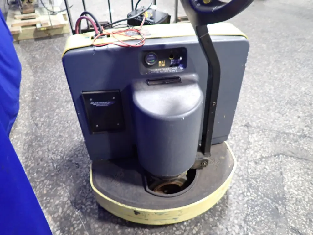 Hyster 6000 Lbs Electric Pallet Jack - W602