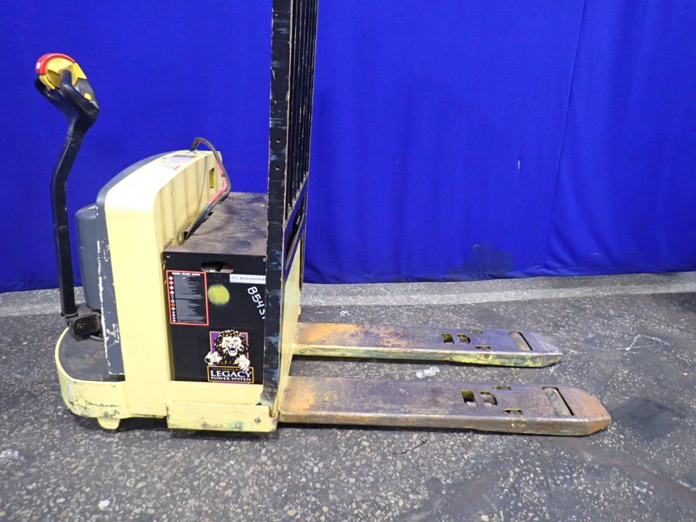 Hyster 6000 Lbs Electric Pallet Jack - W602