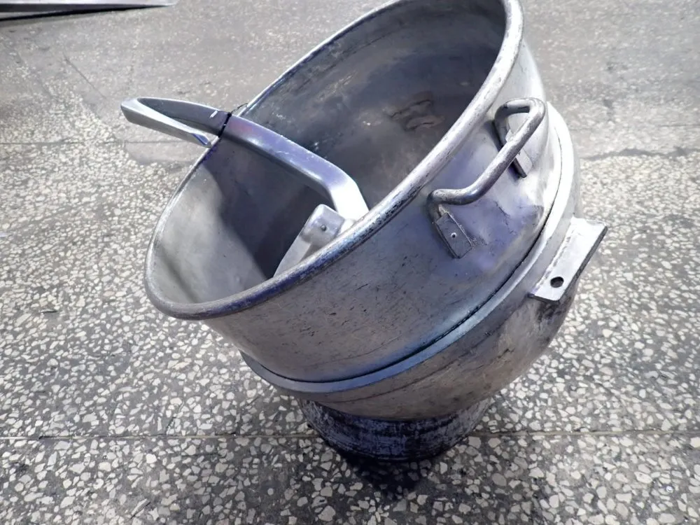 Mixing Bowl W/ Attachments