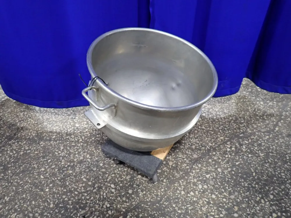 Mixing Bowl W/ Attachments