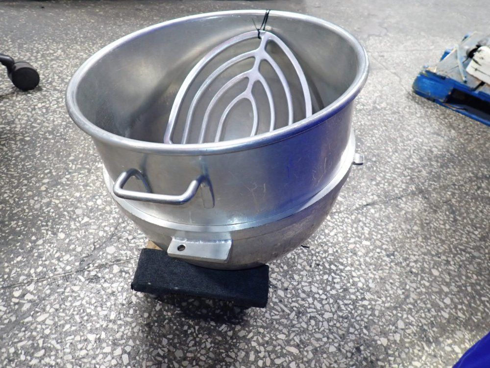 Mixing Bowl W/ Attachments