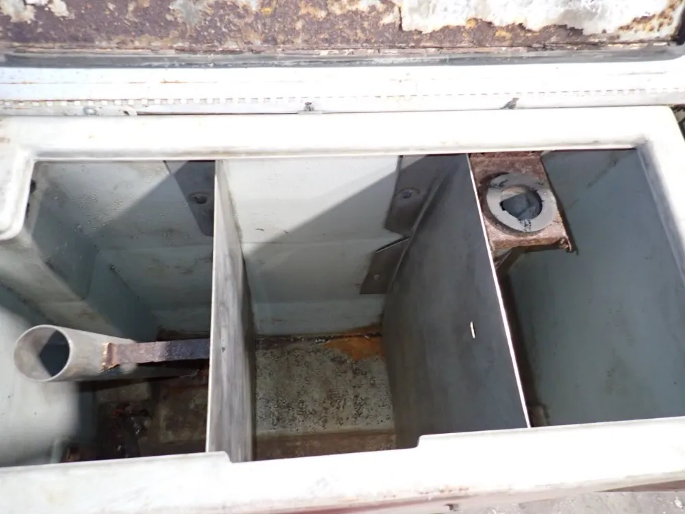 Advance Floor Machine Company 40" Floor Scrubber - 5000b