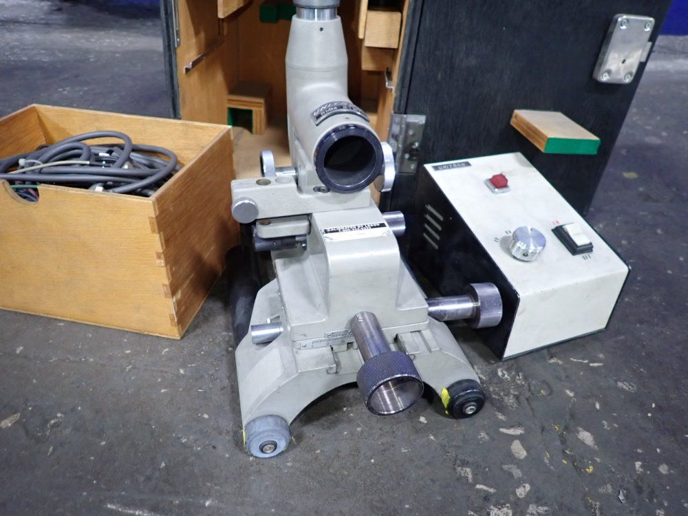 Unitron Microscope - Rmm 3127