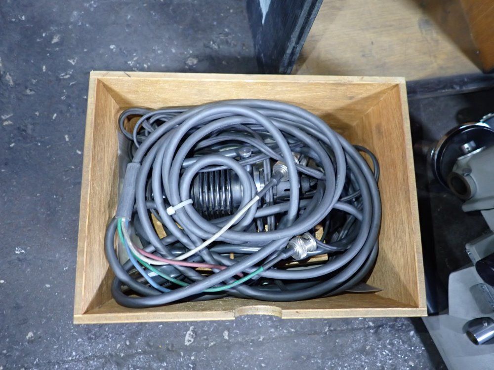 Unitron Microscope - Rmm 3127