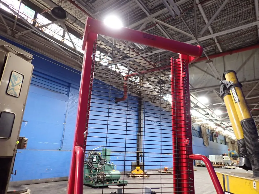 Dayton 3000 Lbs Straddle Lift - 4vme1