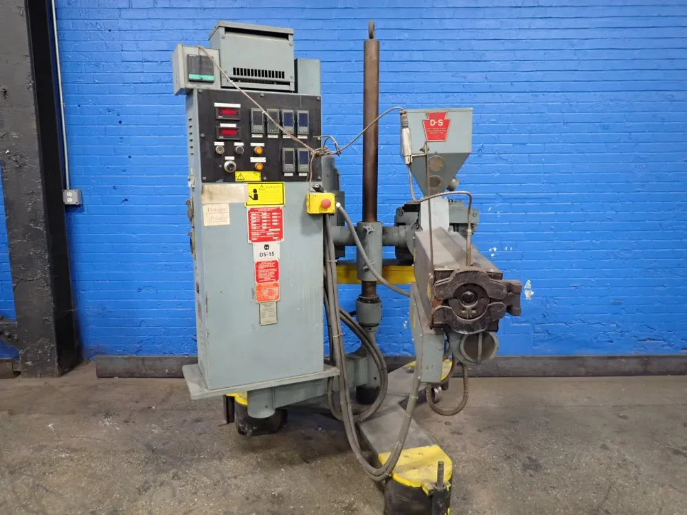 Davisstandard Extruder