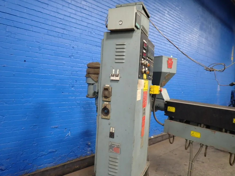 Davisstandard Extruder