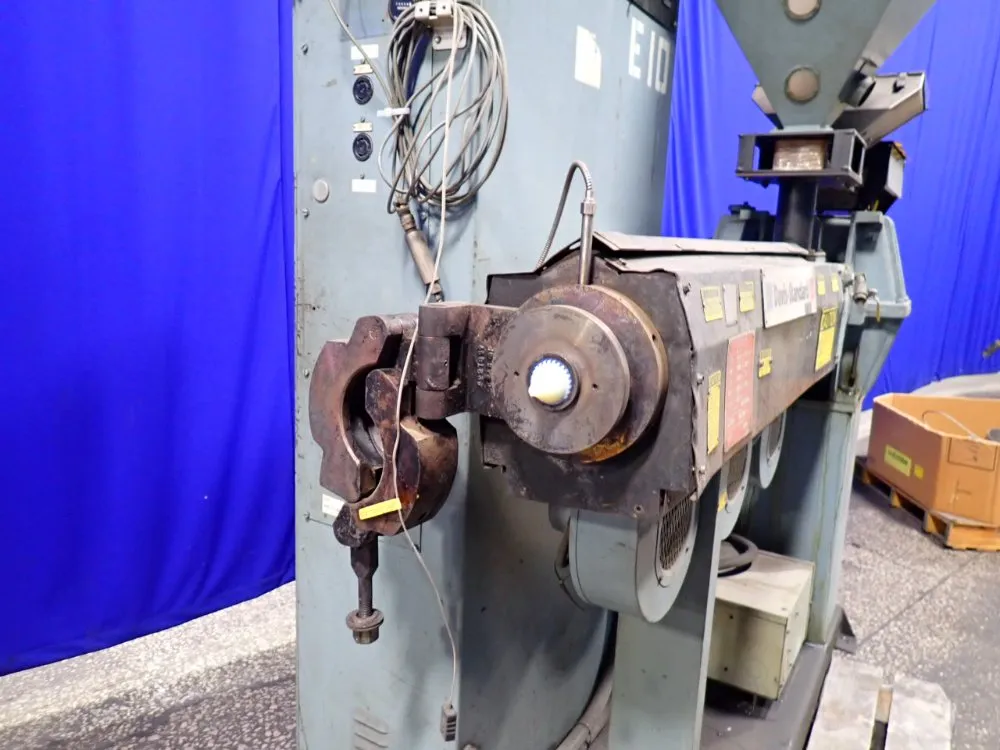 Davisstandard Extruder