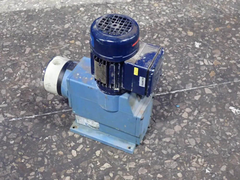 METERING PUMP