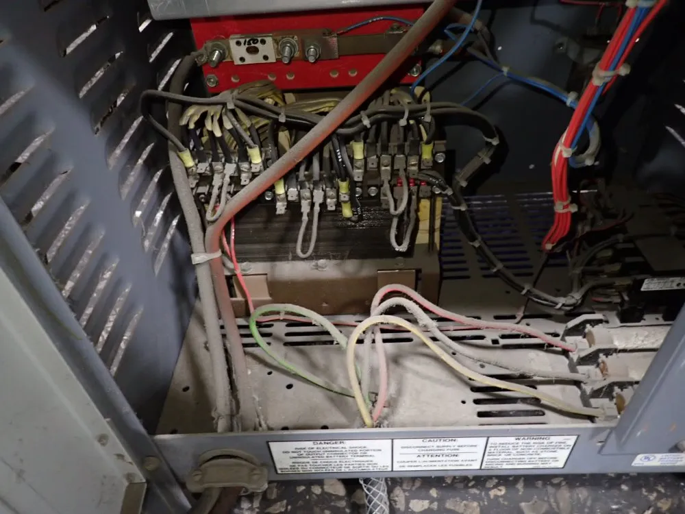 Precision 600 Ah Battery Charger - 3pf12b-600emes