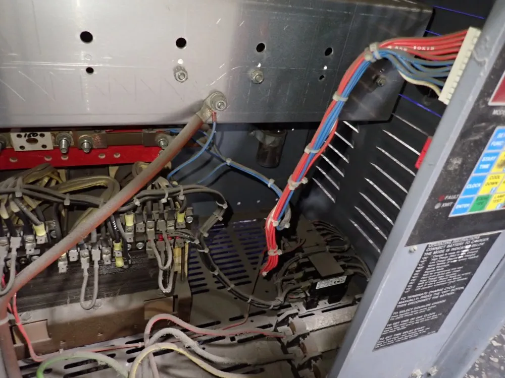 Precision 600 Ah Battery Charger - 3pf12b-600emes