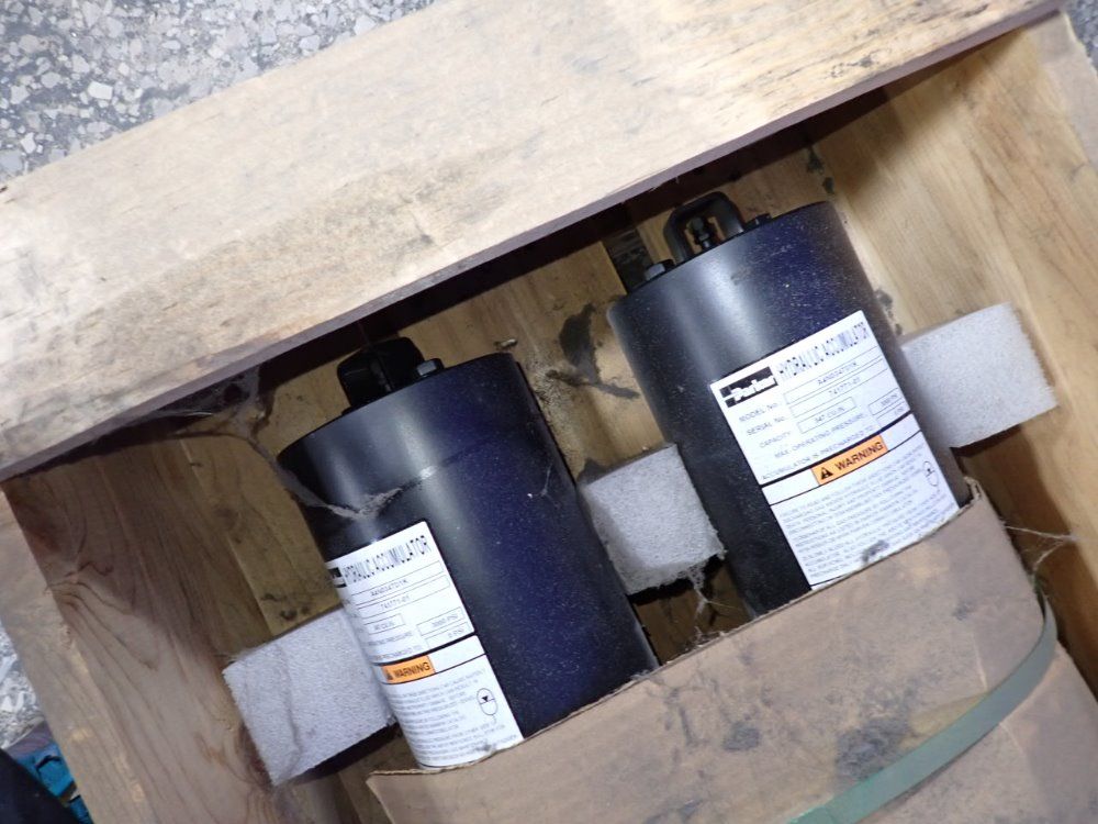 Parker 347 Cu.in. Hydraulic Accumulators - A4n0347d1k