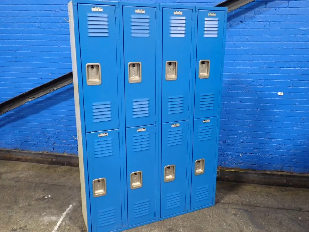 Lyon Workspace Products 8 Lockers Locker Unit