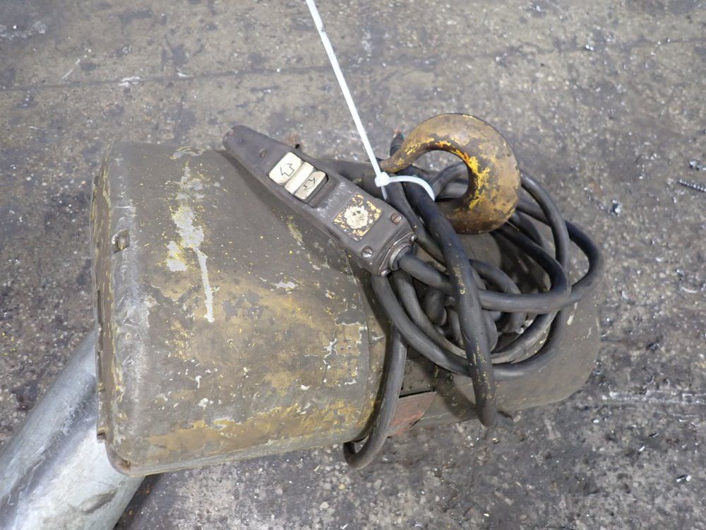 Lodestar Chain Hoist