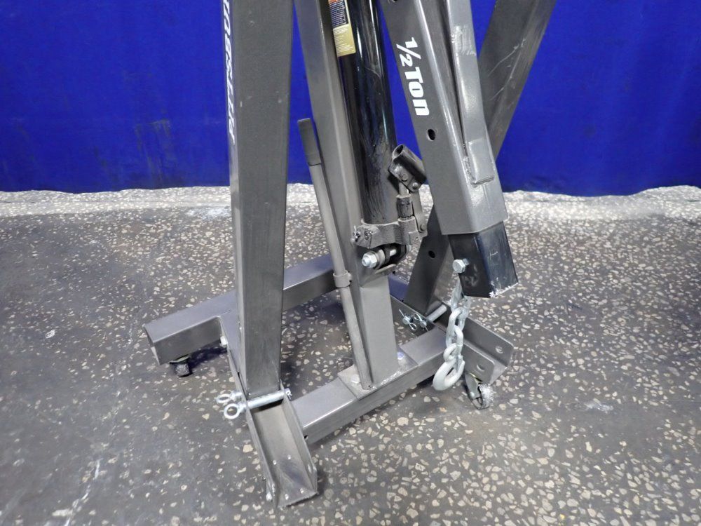 Pittsburgh 2 Ton Engine Hoist